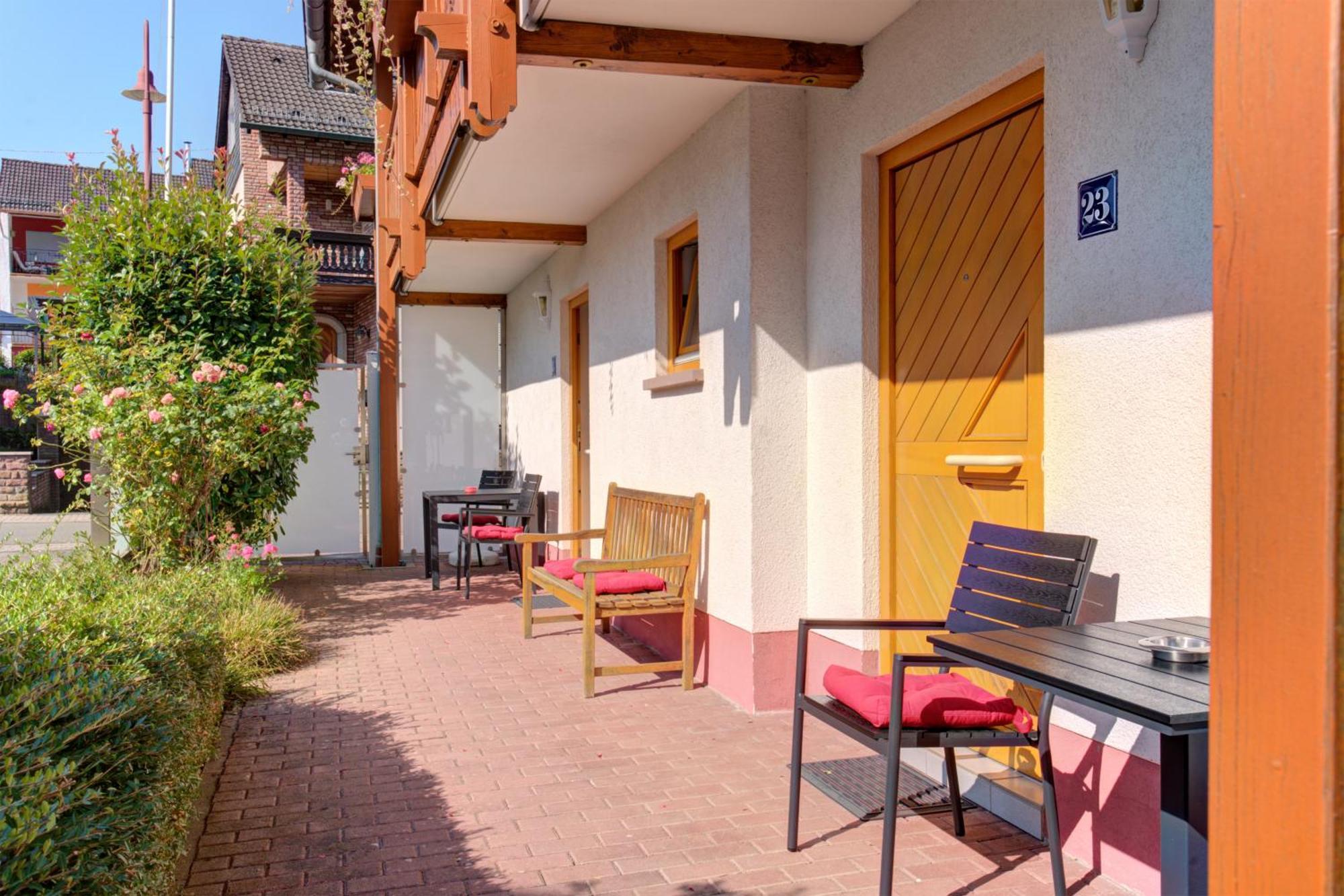 Apartment Landhotel Zum Storchennest Bann Exteriör bild